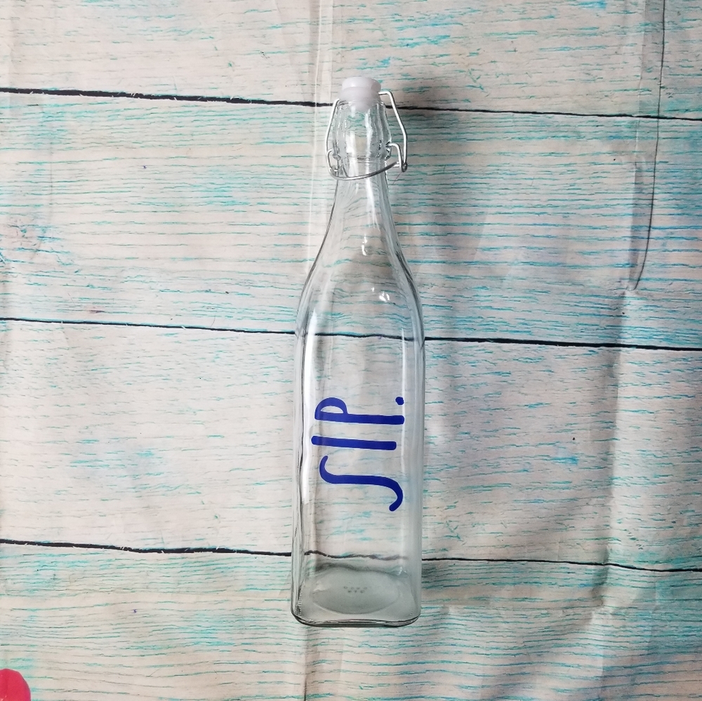 Rae Dunn SIP glass bottle  1 liter NWOT